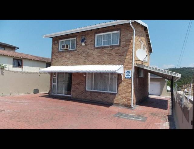 3 BEDROOM HOUSE FOR SALE IN SHALLCROSS